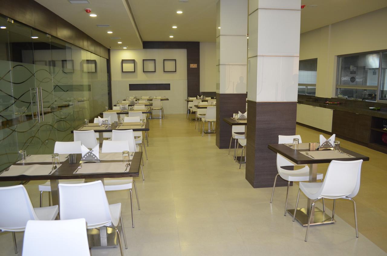 Regency Tiruttani By Grt Hotels Thiruttani Экстерьер фото