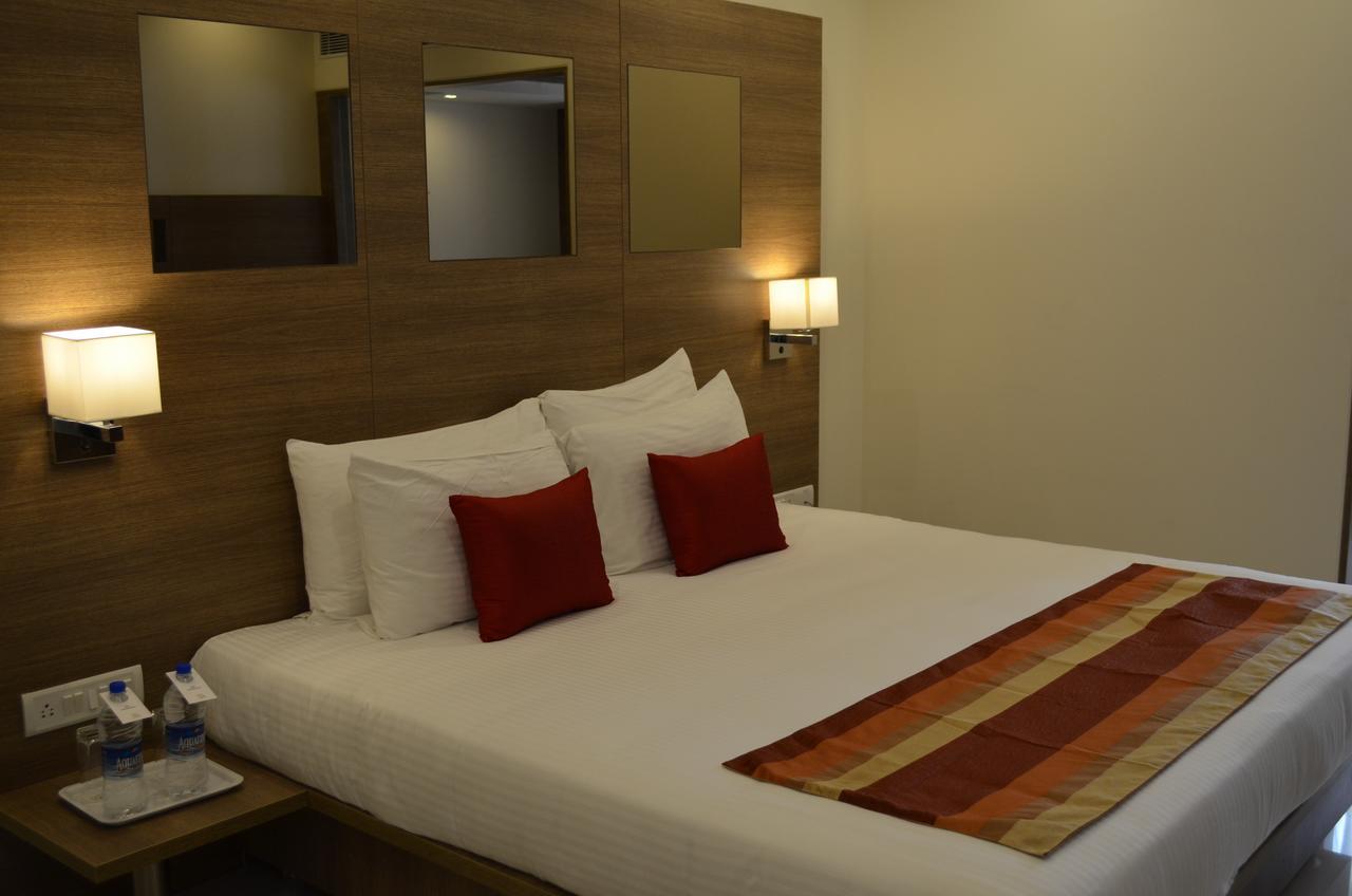 Regency Tiruttani By Grt Hotels Thiruttani Номер фото