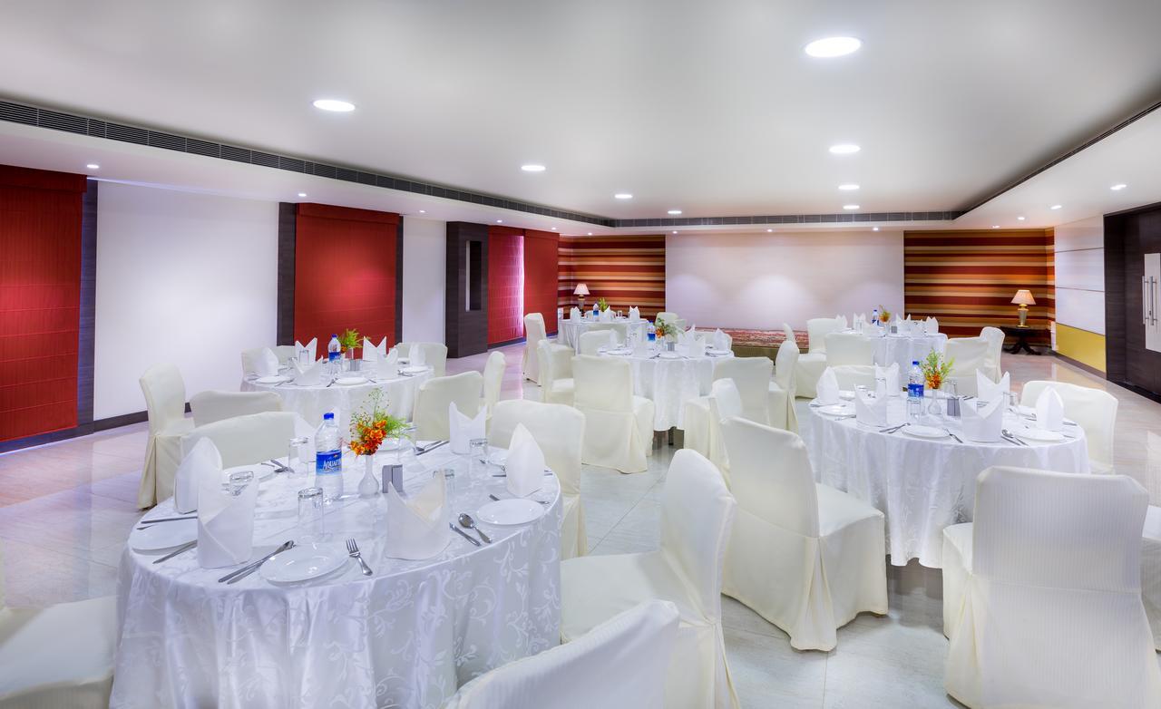 Regency Tiruttani By Grt Hotels Thiruttani Экстерьер фото